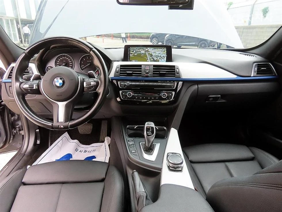 BMW 320 FULL EXTRAS* 80000KM!!!, снимка 7 - Автомобили и джипове - 54924144