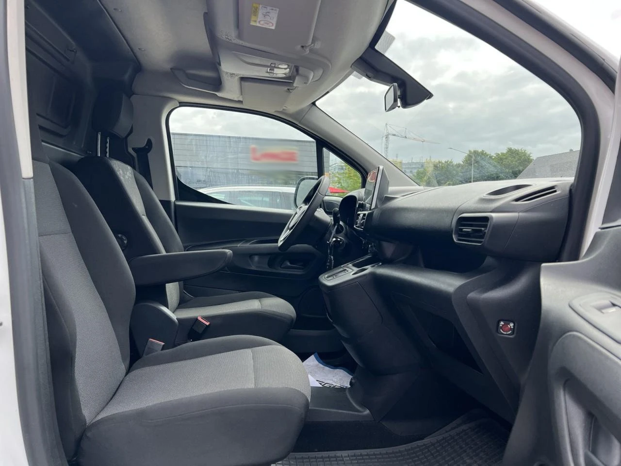 Opel Combo E-Cargo/136HP/XL-EDITION/CAM/NAVI/LED/ACC/410q, снимка 11 - Автомобили и джипове - 54925410