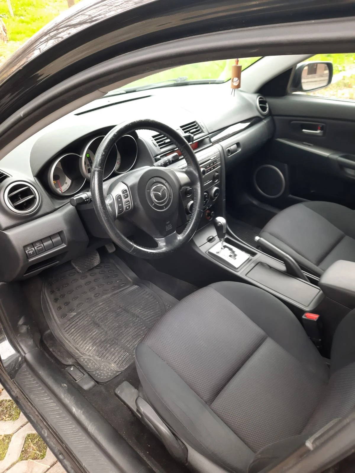 Mazda 3, снимка 11 - Автомобили и джипове - 55123689
