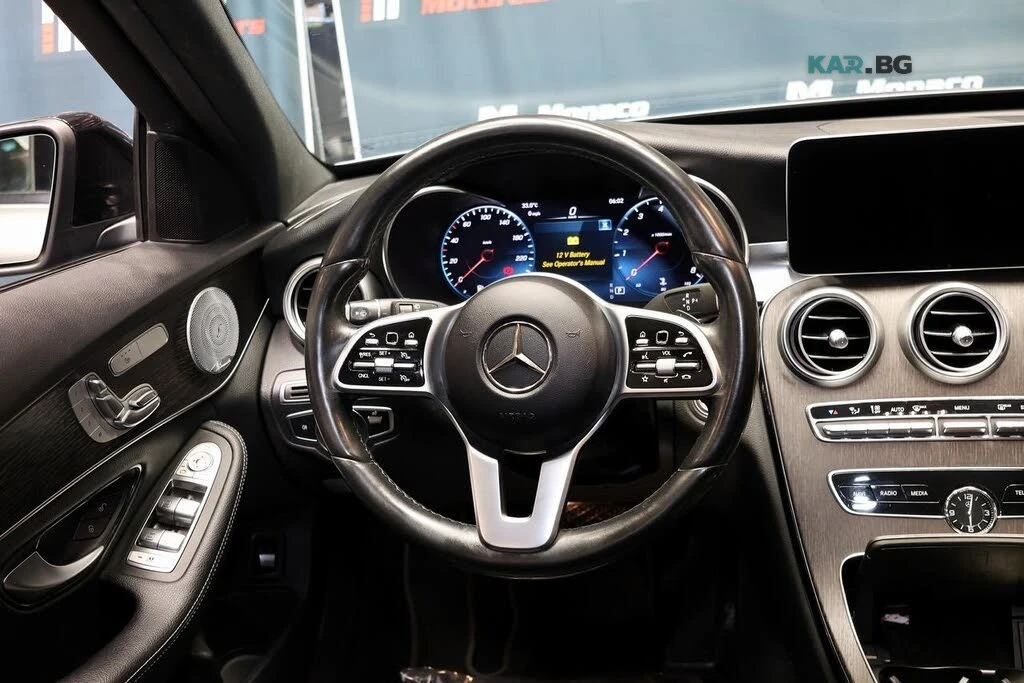 Mercedes-Benz C 300 4MATIC* 360-VIEW* BLIND-SPOT* BURMESTER* PANOROOF*, снимка 8 - Автомобили и джипове - 55264219
