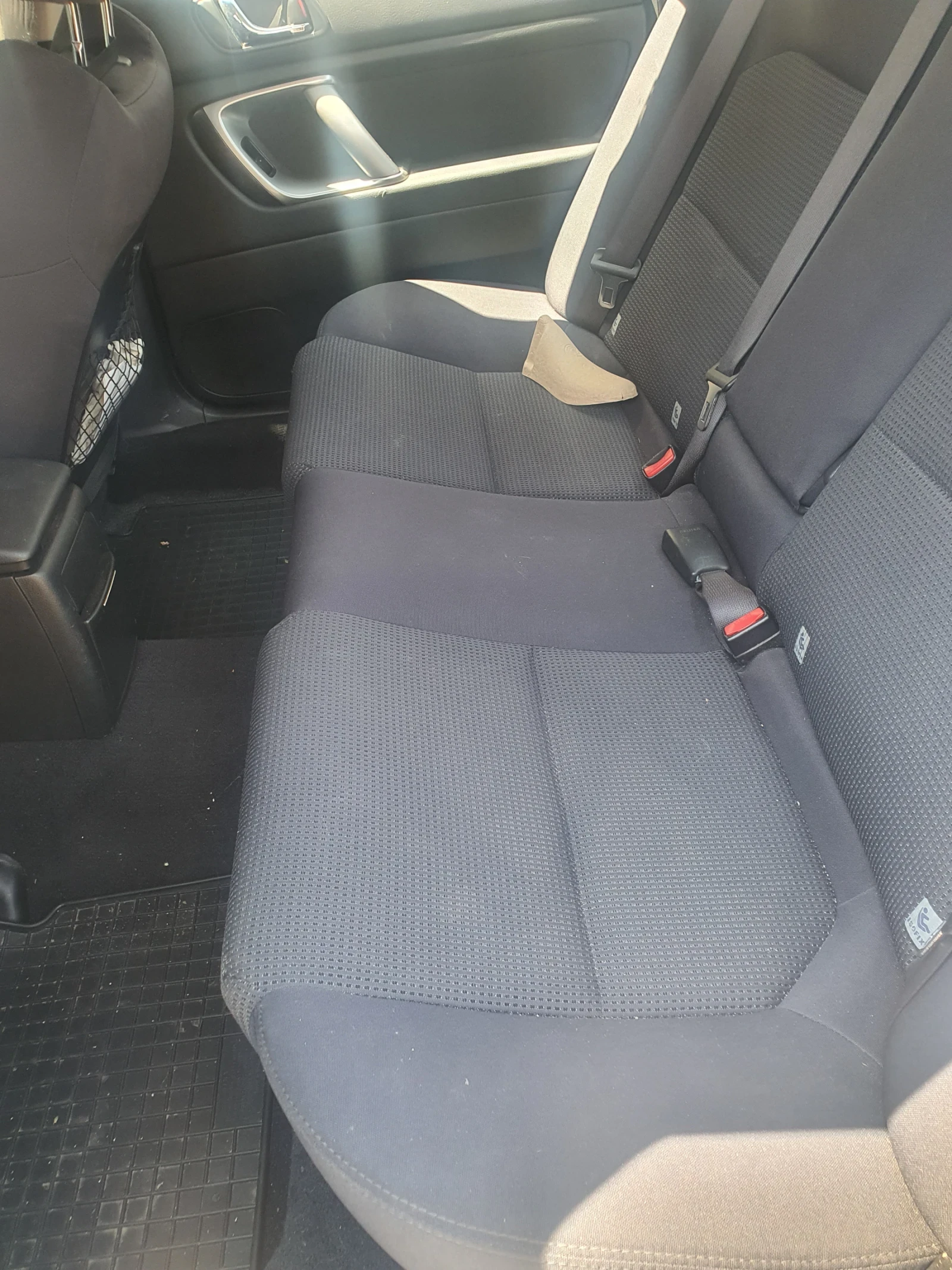 Subaru Legacy 2.0, снимка 10 - Автомобили и джипове - 55340490