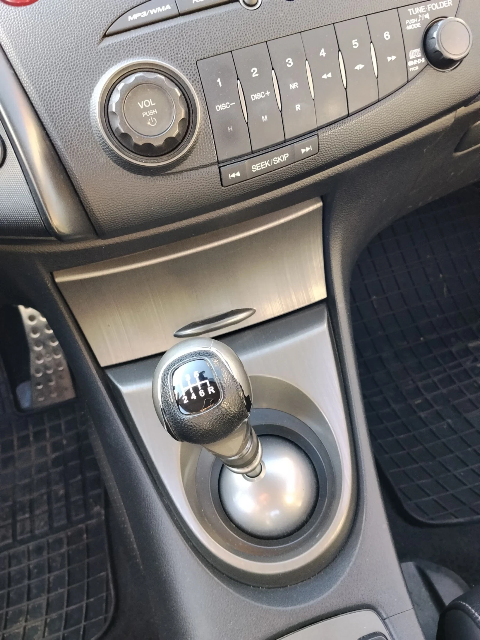 Honda Civic, снимка 9 - Автомобили и джипове - 55467721
