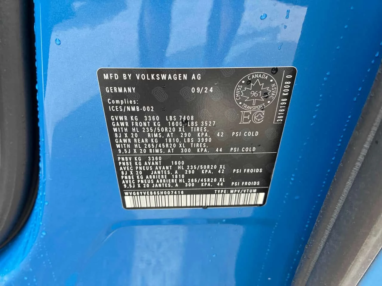 VW ID.Buzz 1st Edition/360/DIS/HUD/ОБДУХВАНЕ, снимка 10 - Автомобили и джипове - 55702176
