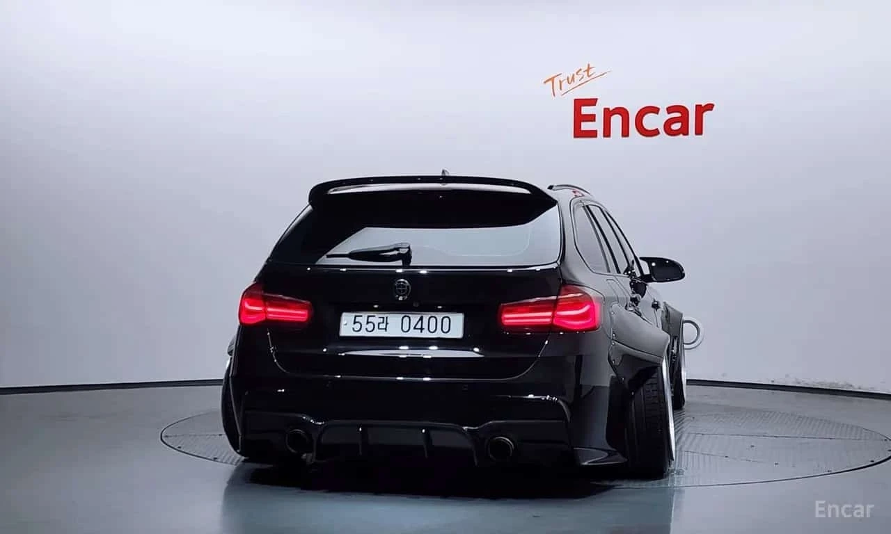 BMW 320 * 320d Touring M Performence * ЦЕНА ДО БГ, снимка 4 - Автомобили и джипове - 55790300