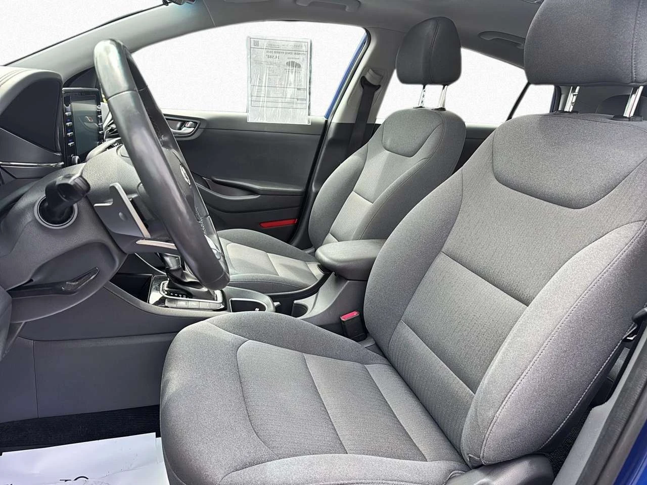 Hyundai Ioniq, снимка 12 - Автомобили и джипове - 56028734