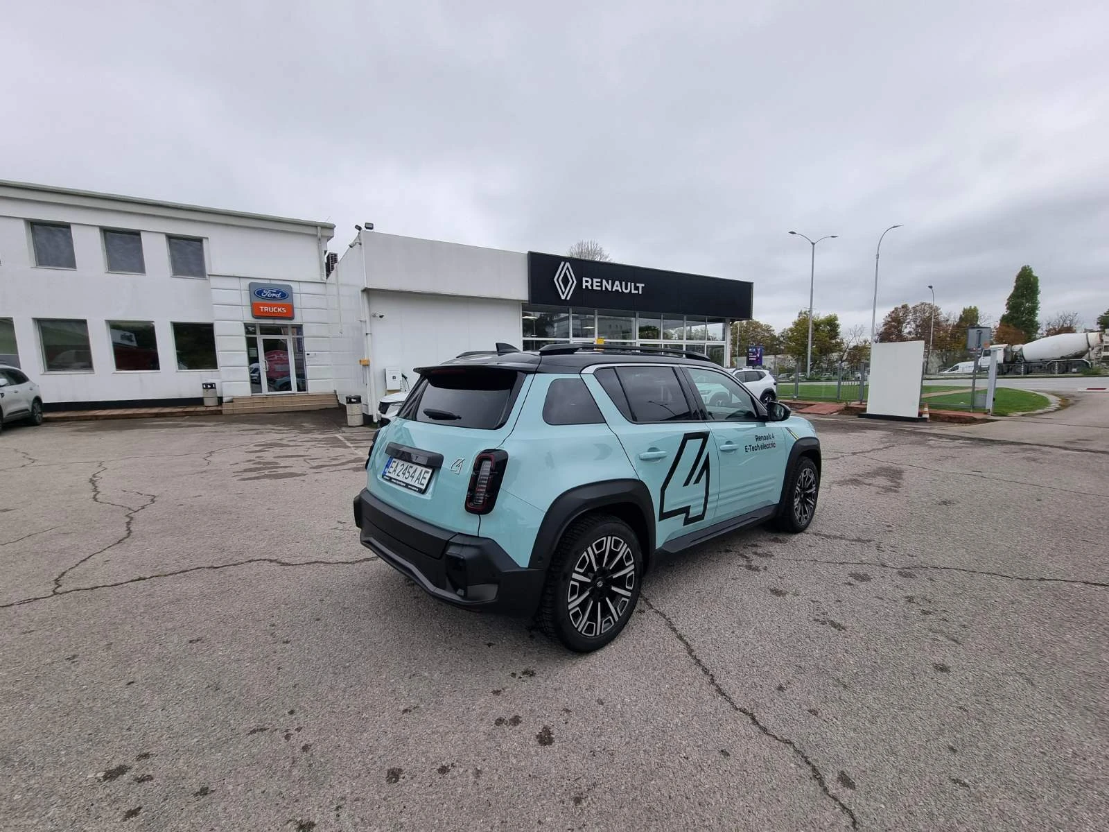 Renault 4 Iconic E-tech EV150 52kWh | Mobile.bg � ����������� 5