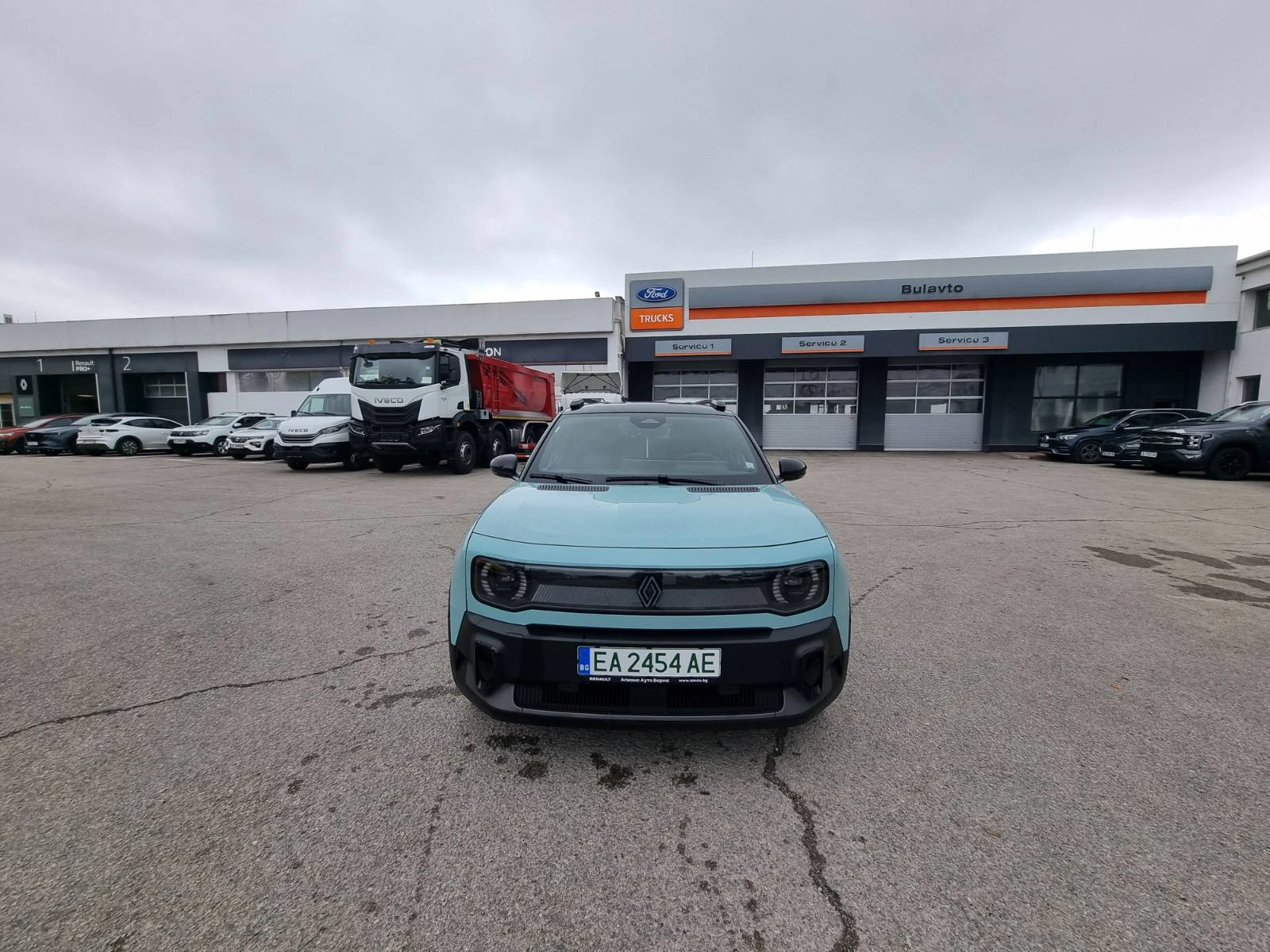 Renault 4 Iconic E-tech EV150 52kWh | Mobile.bg � ����������� 2