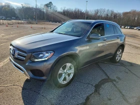  Mercedes-Benz GLC 30...