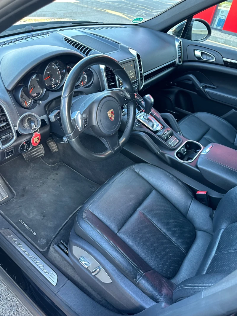 Porsche Cayenne Platinum Edition , снимка 6 - Автомобили и джипове - 45943985