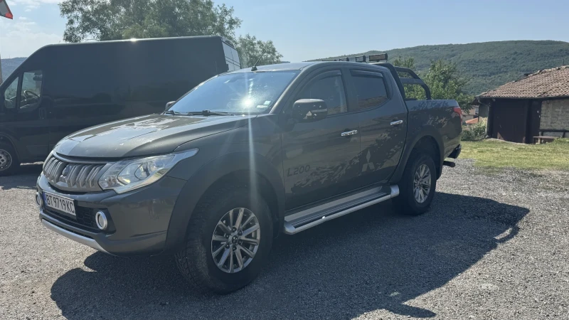 Mitsubishi L200 2.4 D 180 K.C , снимка 2 - Автомобили и джипове - 51501794