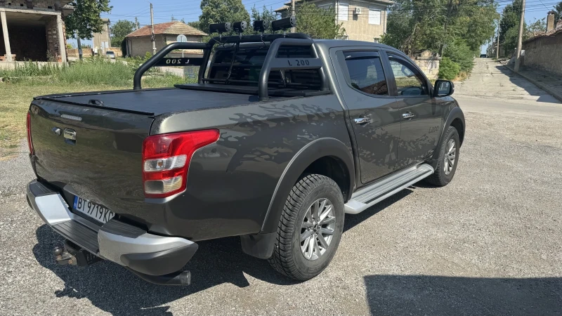 Mitsubishi L200 2.4 D 180 K.C , снимка 4 - Автомобили и джипове - 51501794