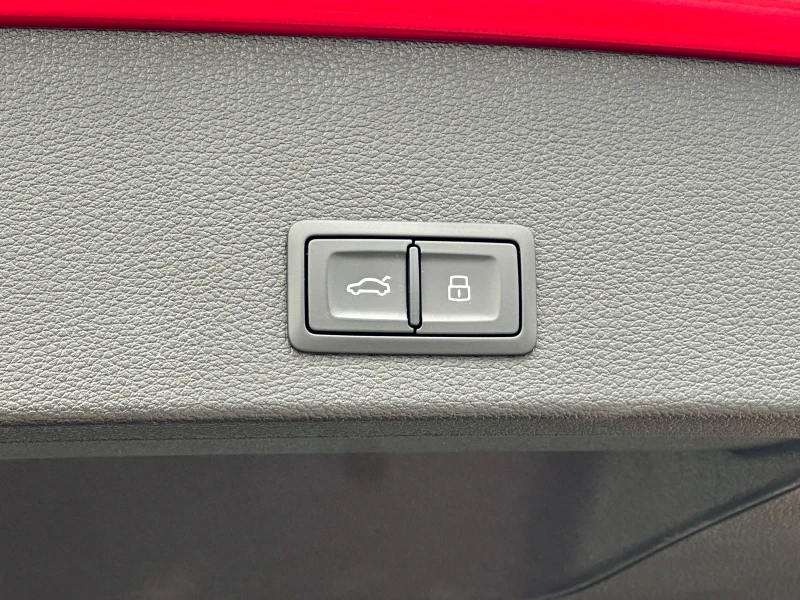 Audi Q2 1.5 TSI 150hp , снимка 15 - Автомобили и джипове - 51305510