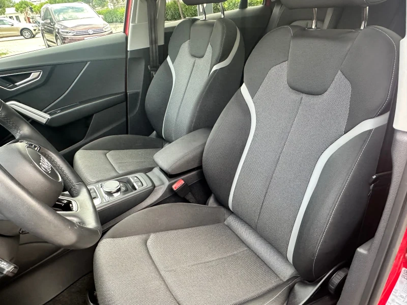 Audi Q2 1.5 TSI 150hp , снимка 13 - Автомобили и джипове - 51305510