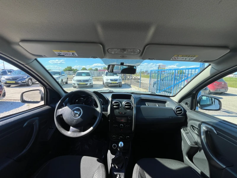 Dacia Duster 1.5 dCI 4x4, снимка 9 - Автомобили и джипове - 52366369