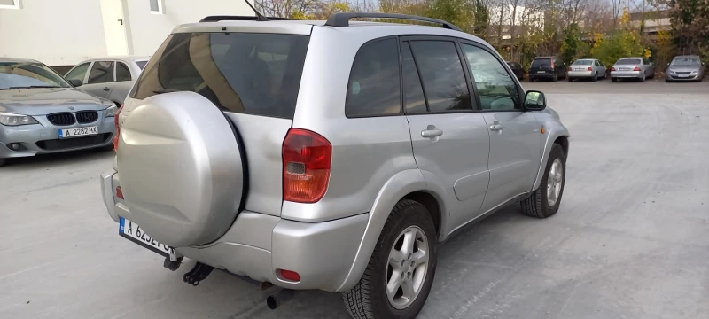 Toyota Rav4 А 2, снимка 10 - Автомобили и джипове - 52552874