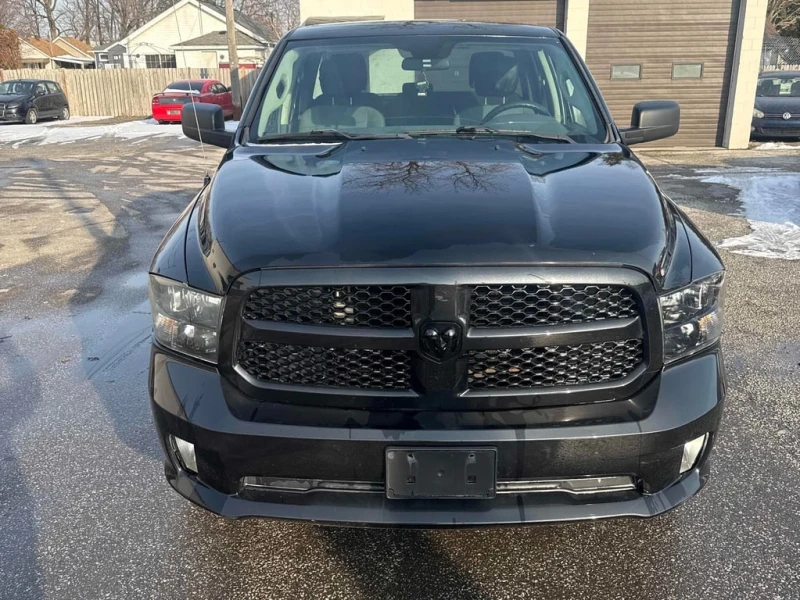 Dodge RAM 1500 * Express * CARFAX * БЕЗ ПЪРВОНАЧАЛНА ВНОСКА, снимка 6 - Автомобили и джипове - 53004207