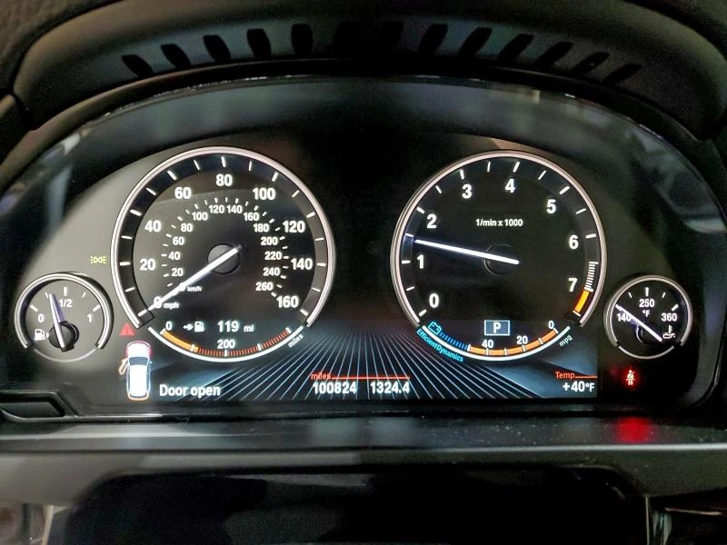 BMW X5 4.4L 8 All wheel drive, снимка 14 - Автомобили и джипове - 53090392