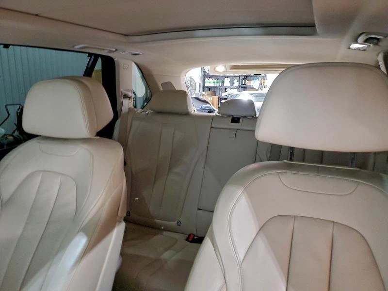 BMW X5 4.4L 8 All wheel drive - изображение 3