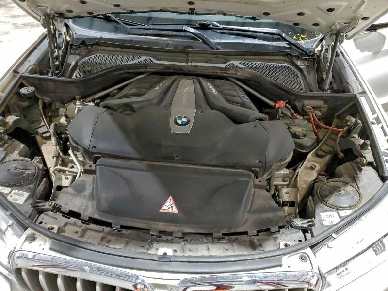 BMW X5 4.4L 8 All wheel drive - изображение 5