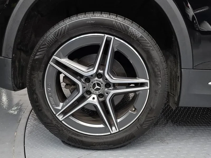Mercedes-Benz GLA 250, снимка 5 - Автомобили и джипове - 54736341