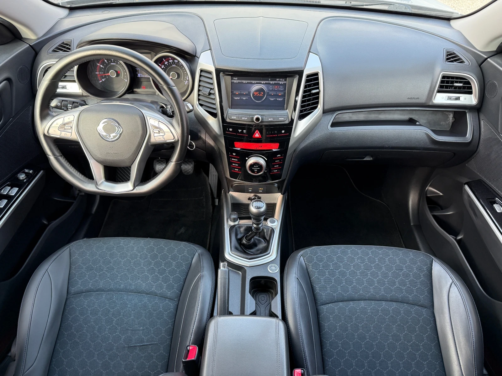SsangYong Tivoli 1.6i GPL, LED, * 108 000км* Кожа, Уникат! - изображение 8
