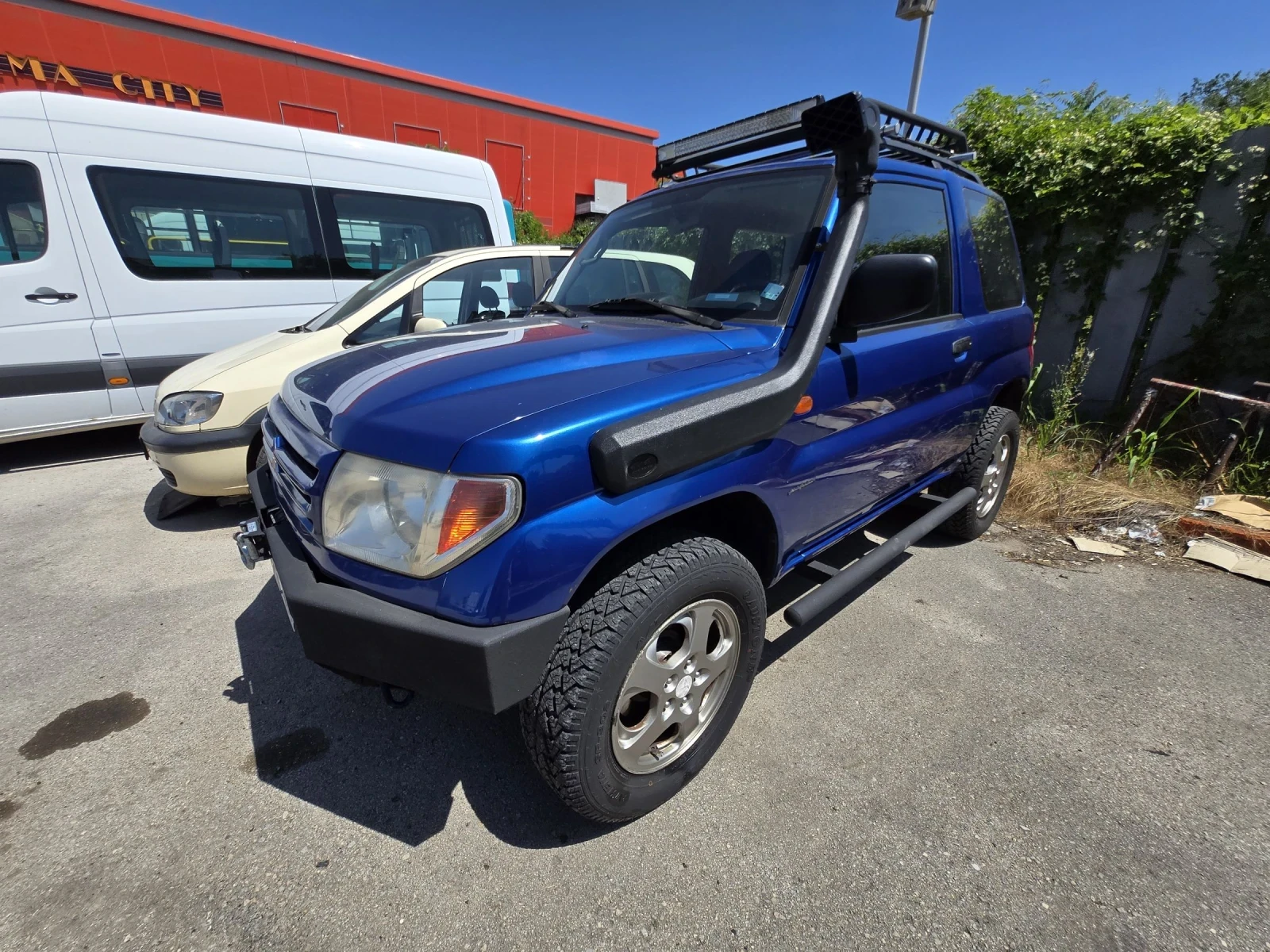 Mitsubishi Pajero pinin Всичко по-подобренията е чисто ново - изображение 2