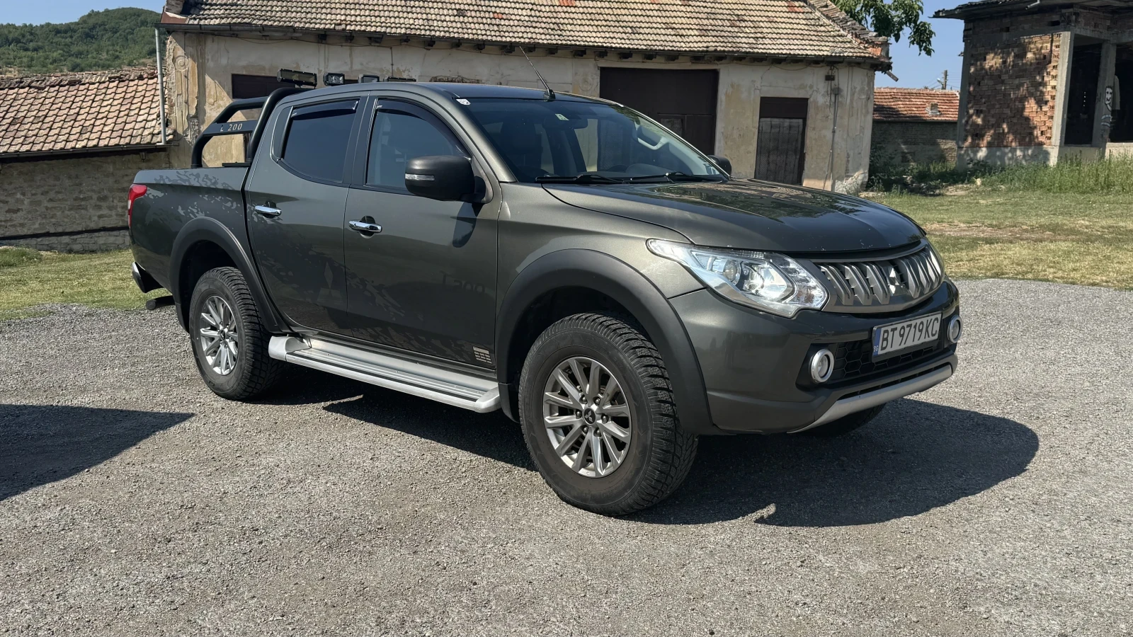 Mitsubishi L200 2.4 D 180 K.C  - изображение 3