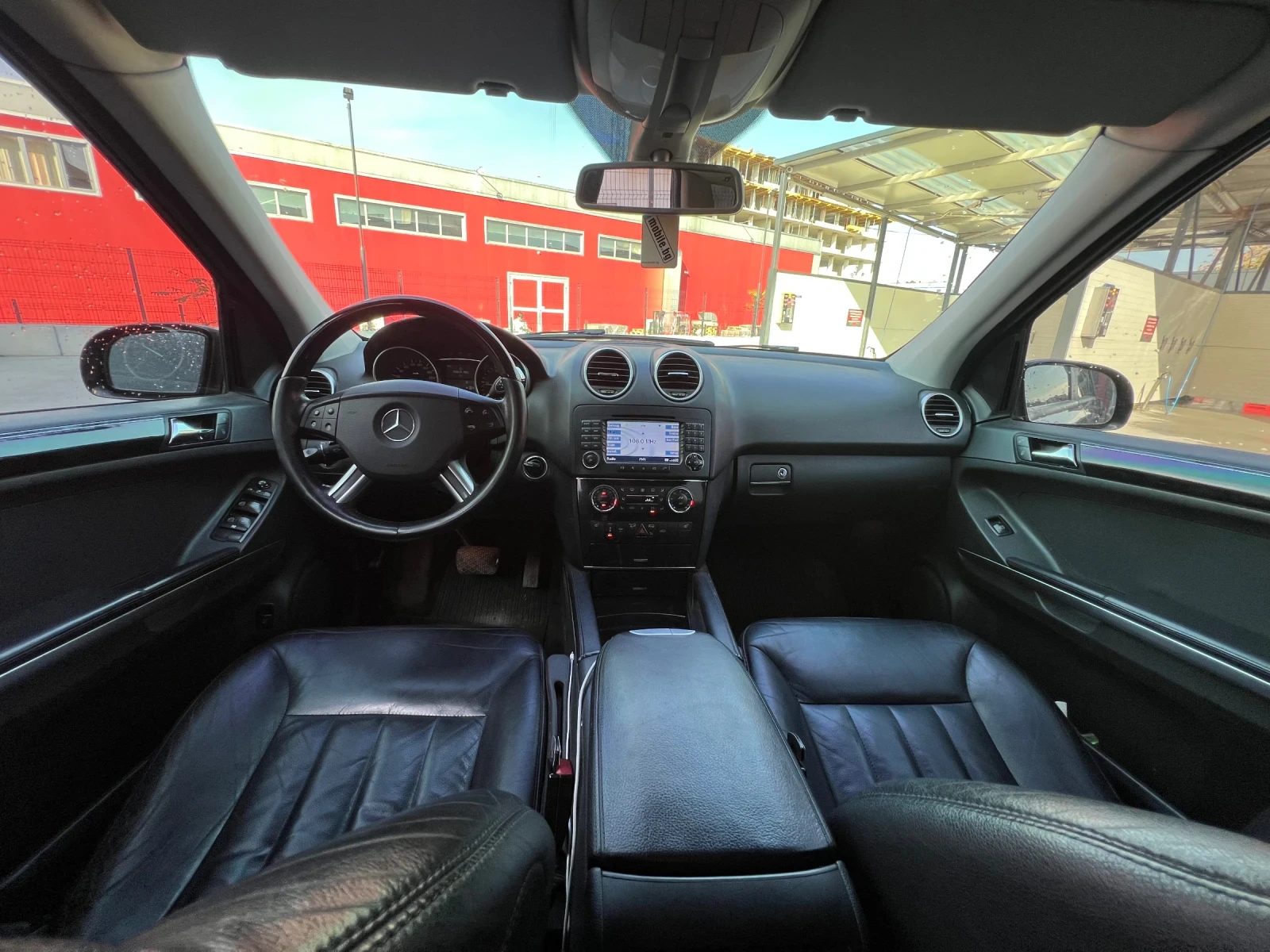 Mercedes-Benz ML 320  - изображение 8