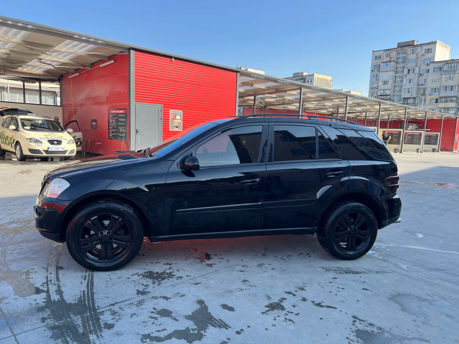 Mercedes-Benz ML 320  - изображение 4