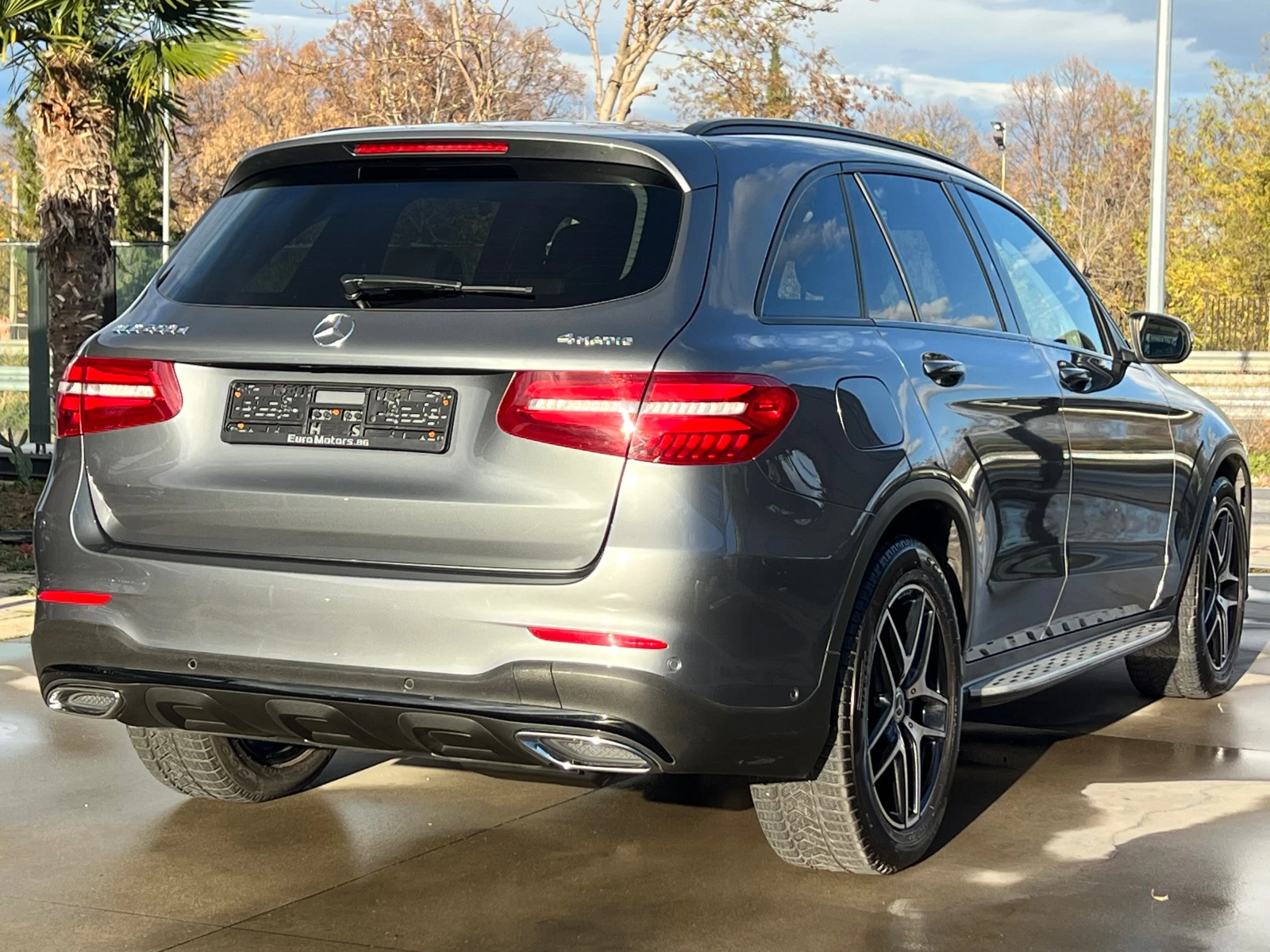 Mercedes-Benz GLC 250d, 9G, 4-MATIC, AMG LINE, NIGHT PACK, PANO, CAM - изображение 5