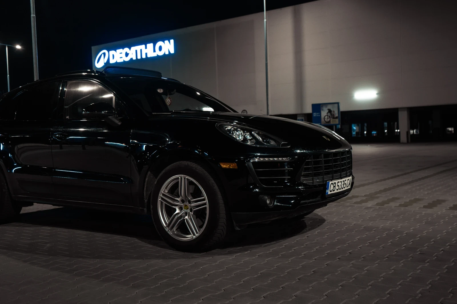 Porsche Macan 2.0 T PDK, снимка 2 - Автомобили и джипове - 54230575