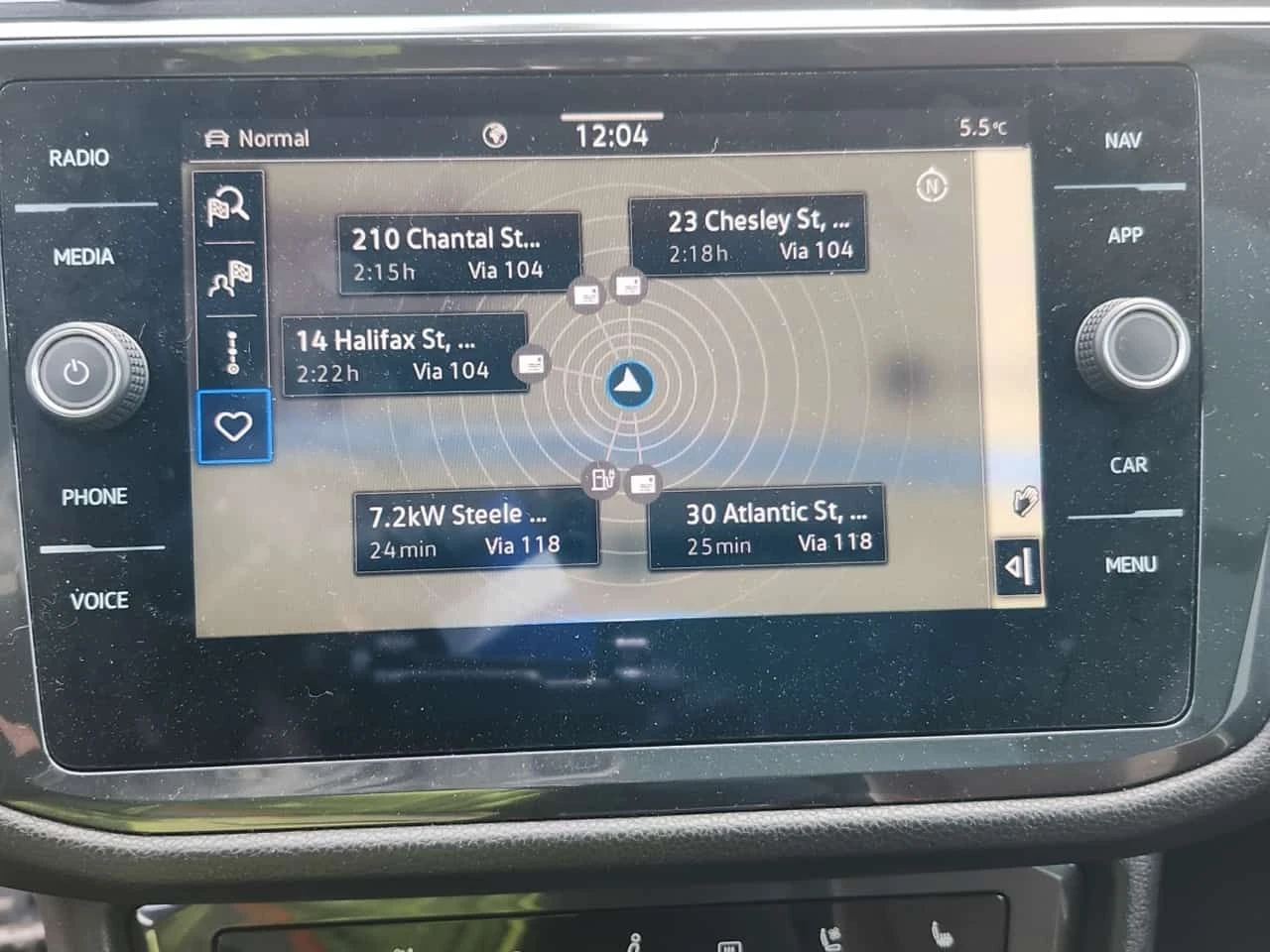 VW Tiguan HIGHLINE R LINE / ОБДУХВАНЕ /  CAMERA, снимка 11 - Автомобили и джипове - 54257673