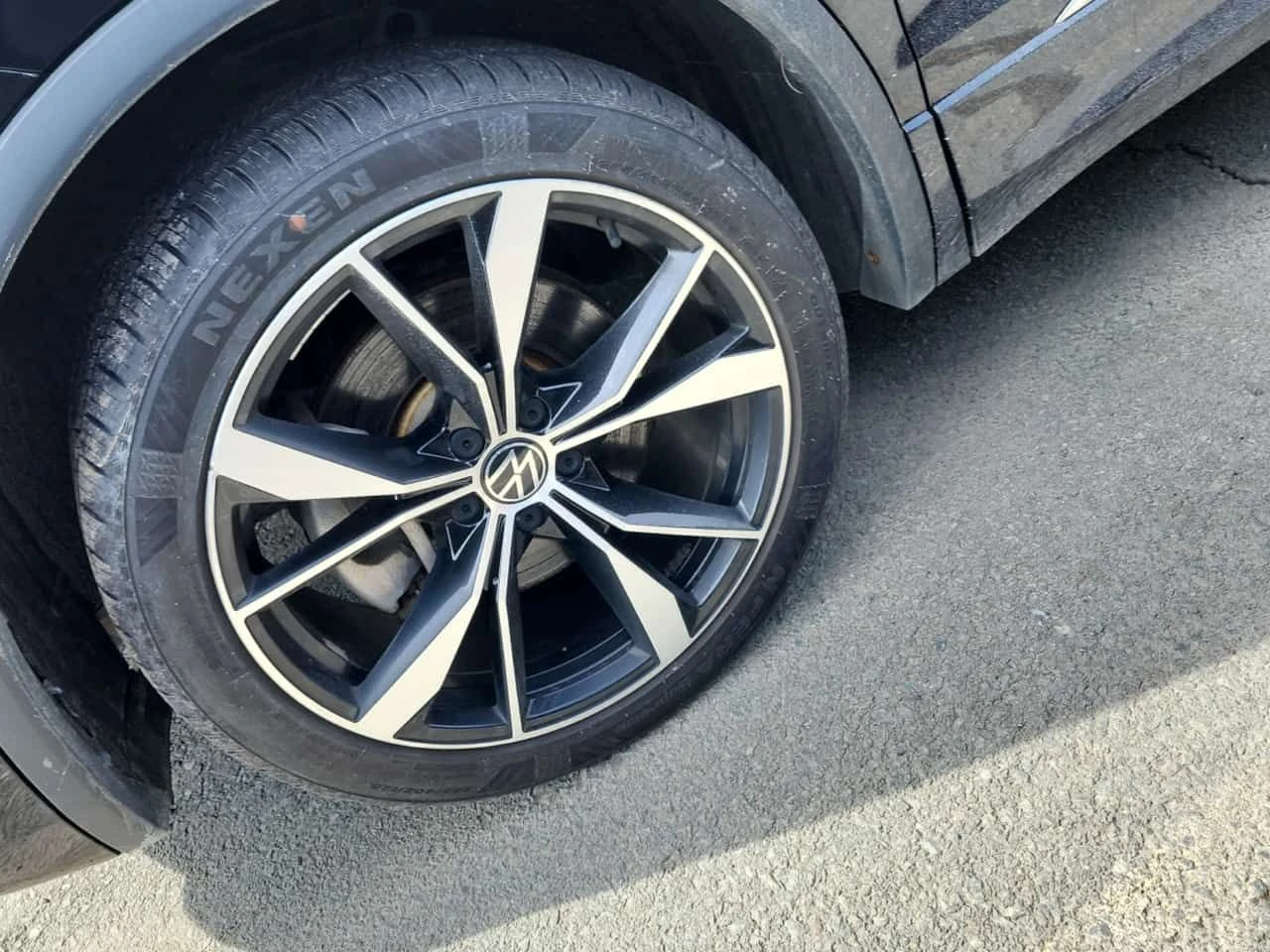 VW Tiguan HIGHLINE R LINE / ОБДУХВАНЕ /  CAMERA, снимка 6 - Автомобили и джипове - 54257673