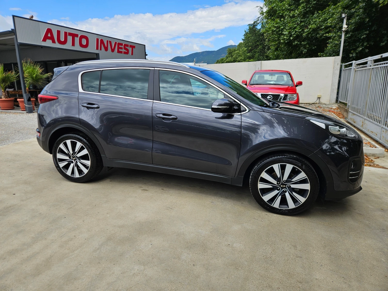 Kia Sportage AVTOMAT/NAVI/99000kl., снимка 8 - Автомобили и джипове - 55152895