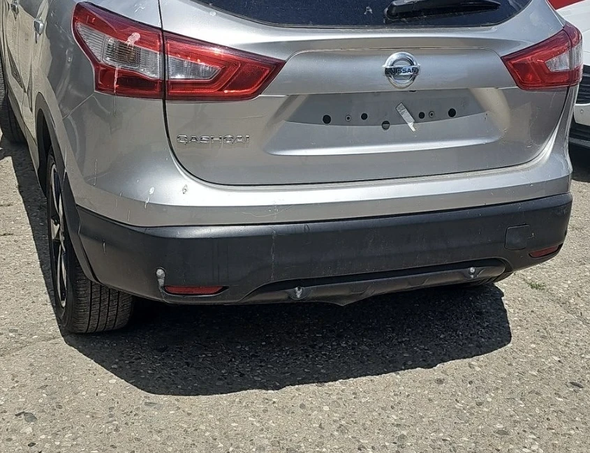 Nissan Qashqai 1.6 d automat , снимка 5 - Автомобили и джипове - 55186513
