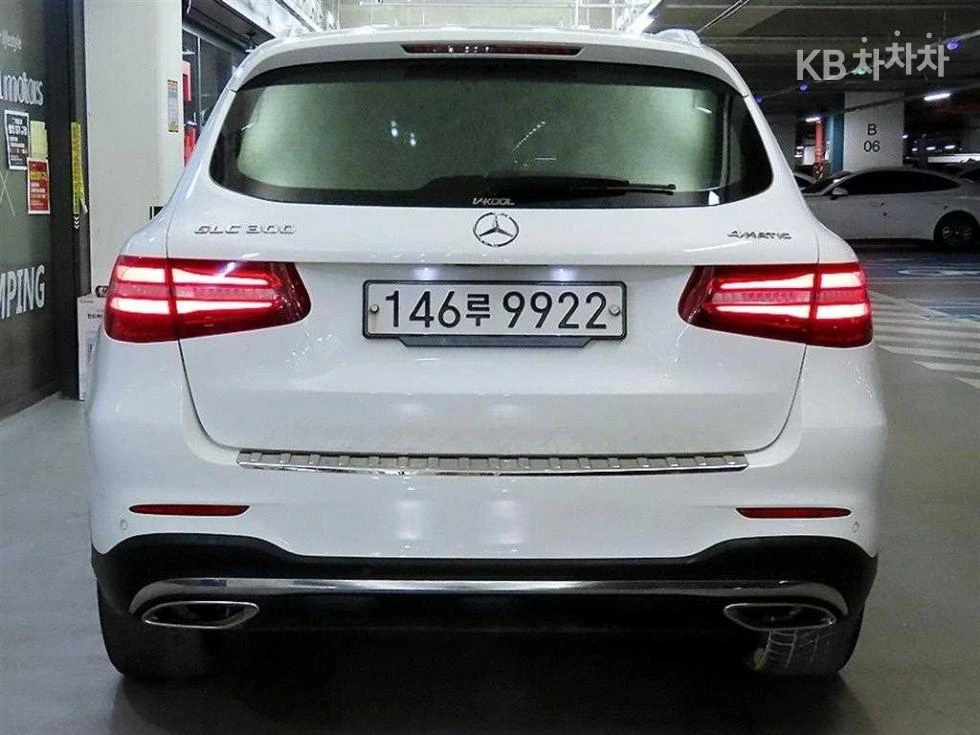 Mercedes-Benz GLC 300 4MATIC AMG LINE HEAD UP 360CAM PANORAMA ����� | Mobile.bg � ����������� 4
