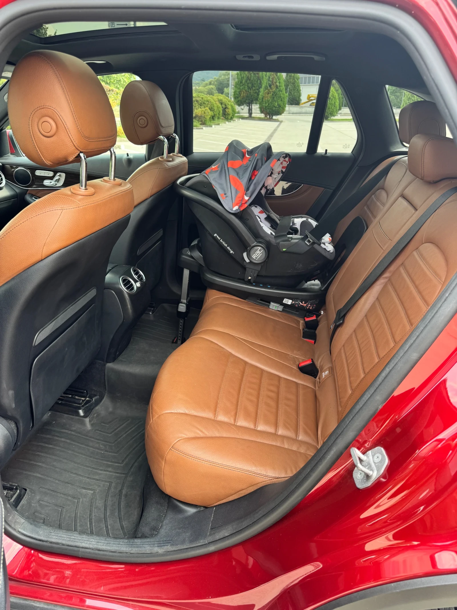 Mercedes-Benz GLC 300 AMG, снимка 13 - Автомобили и джипове - 55867206