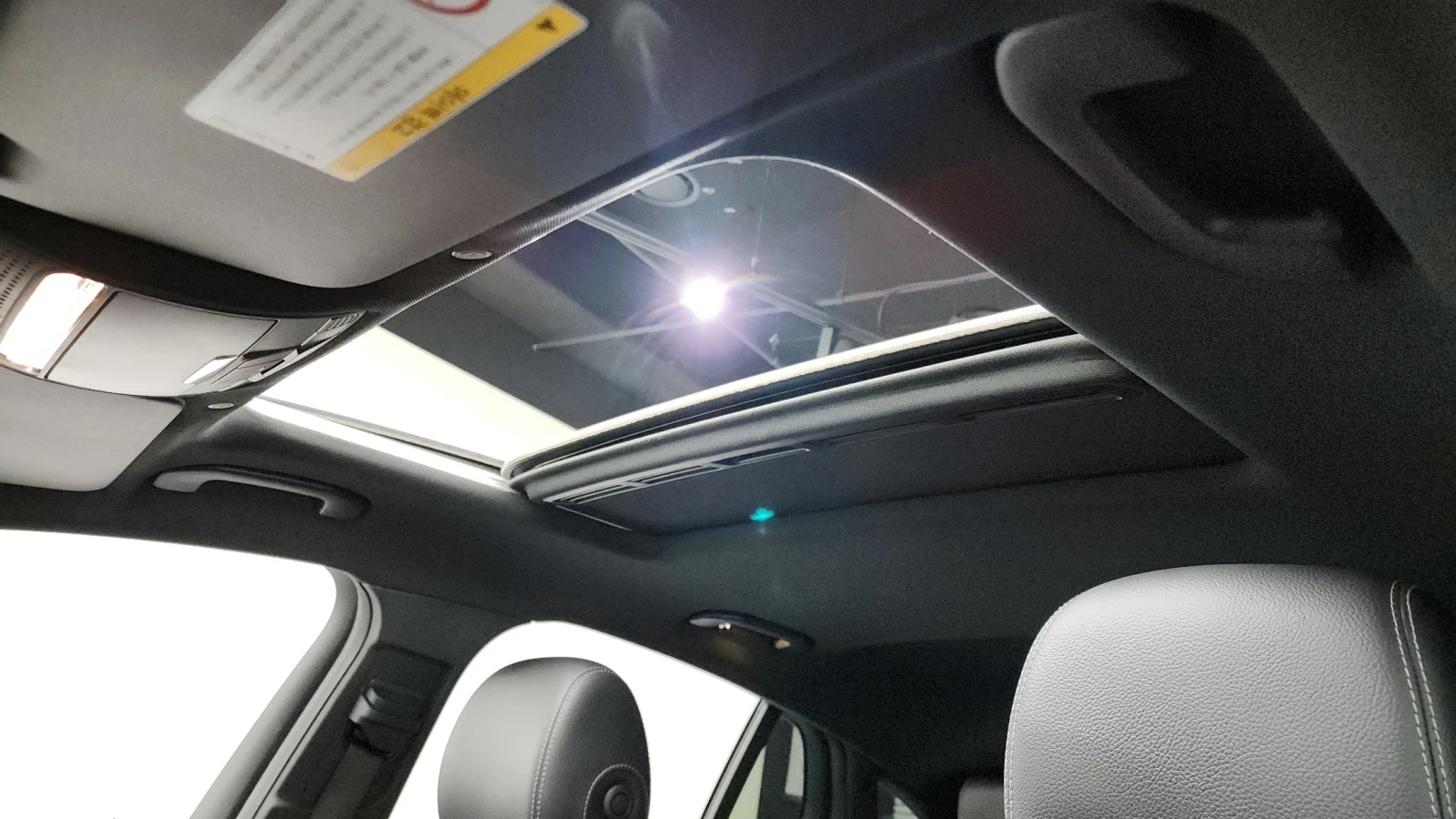 Mercedes-Benz GLC 300 4MATIC Coupé | HUD , снимка 15 - Автомобили и джипове - 56225665