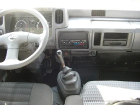 Nissan Capstar 3.0TDI 7 MECTA, снимка 10