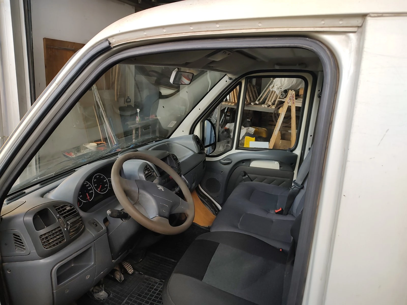 Peugeot Boxer 2.2 HDi 100