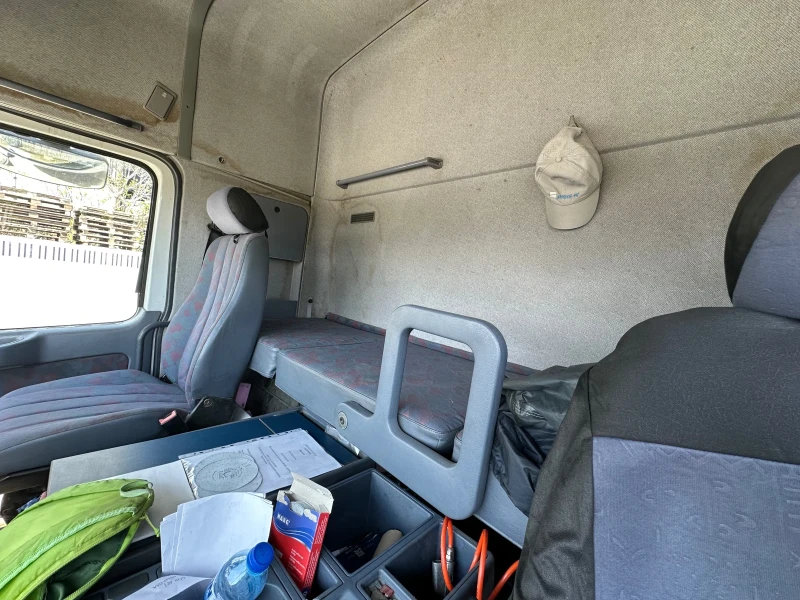 Mercedes-Benz Actros Автокран, снимка 13 - Камиони - 52329510