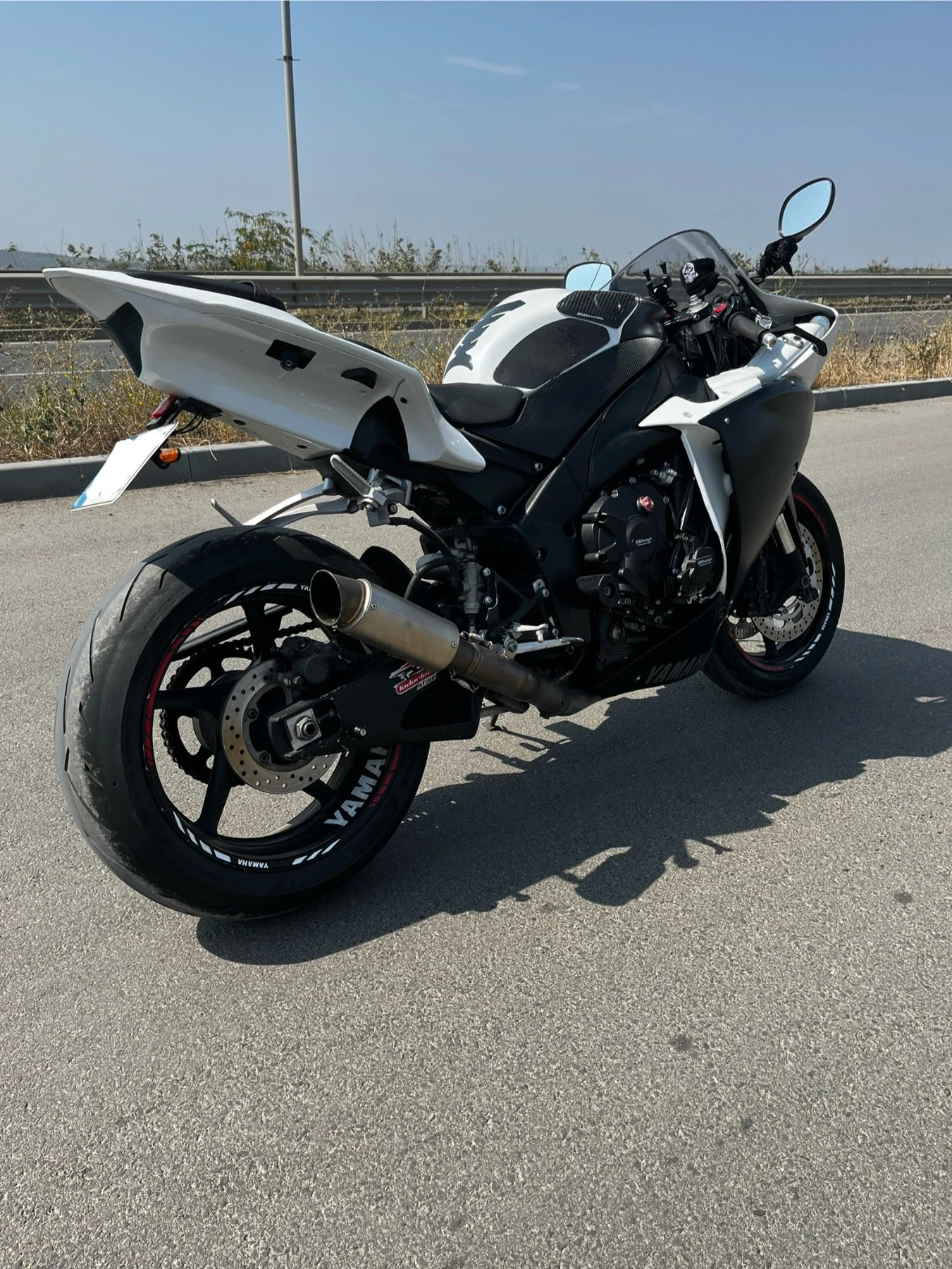 Yamaha YZF-R1 Big bang  - изображение 2