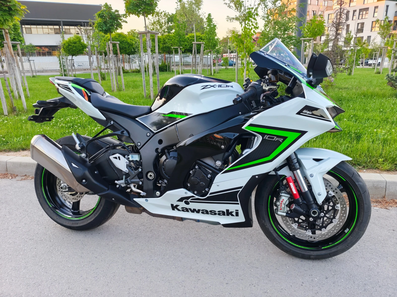 Kawasaki Zx 10R