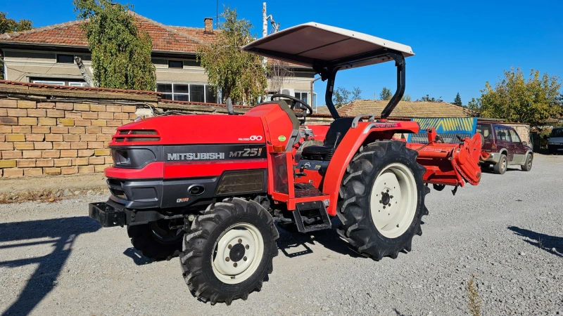 Трактор Mitsubishi MT251 с фреза, 25 кс, 4x4, АграБГ Джолев, снимка 2 - Селскостопанска техника - 5227534