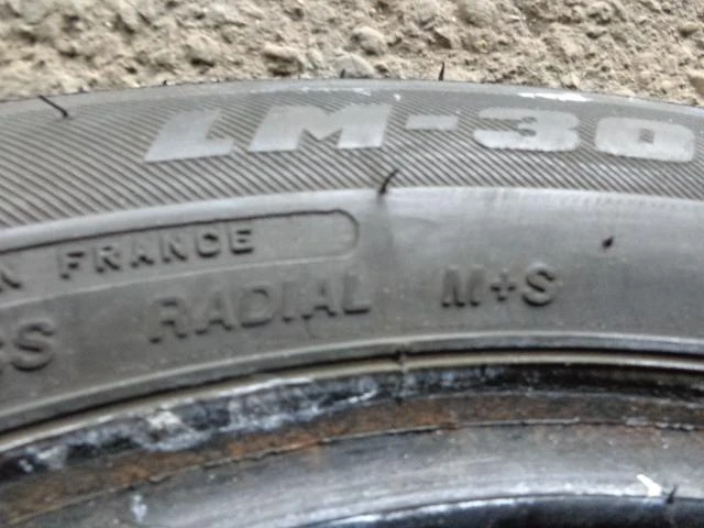 Гуми Зимни 195/50R15, снимка 8 - Гуми и джанти - 16501230