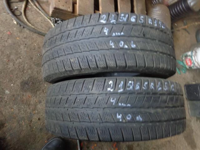 Гуми Зимни 215/65R15, снимка 4 - Гуми и джанти - 20253808