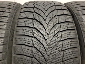 Гуми Зимни 255/45R19, снимка 4 - Гуми и джанти - 52590371