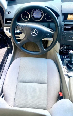 Mercedes-Benz C 200 2.2, снимка 3