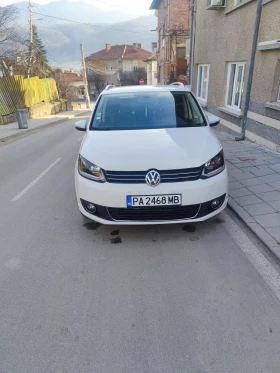 VW Touran 2.0 TDI CUP edition, снимка 2