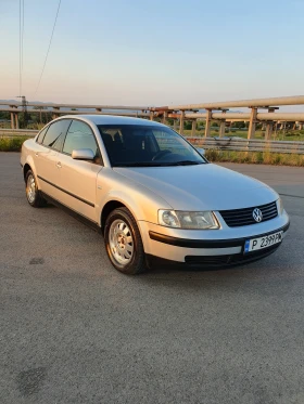 Обява за продажба на VW Passat 1.6 ~3 300 лв. - изображение 1
